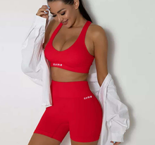 Load image into Gallery viewer, VIVID CROP